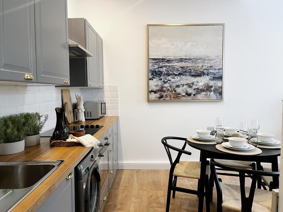 Todmorden Town Centre Apartment Exterior foto